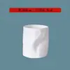 Venta al por mayor del fabricante Cerámica Hogar Taza para Cepillarse los Dientes y Enjuague Bucal Souvenir Creativo Candelabro Taza Banana con Asa Taza de Porcelana Hueso sin Asa