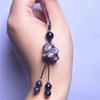 Bolso colgante para teléfono móvil con forma de gato de la suerte, piedra dorada y plateada natural, venta al por mayor, accesorios colgantes con garra de gato de obsidiana de moda, regalo