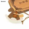 Año del Caballo Nueva Serie Simple Miu Llavero Caballo Mecedora Colgante Pequeño Dibujo Animado Lindo Bolso Nicho Original Colgante para Bolso