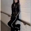 Traje Deportivo Casual Callejero Estilo Hong Kong para Mujer de Principios de Otoño, Sudadera Adelgazante Estilo Primavera y Pantalones Anchos Adelgazantes Dos