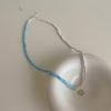 Collar de flor de metal con piedra natural azul para mujer, diseño con personalidad de nicho, cadena de collar de moda sencilla y combinable.