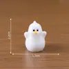 Figura divertida y linda de patito blanco, accesorio de decoración DIY para casa de muñecas, paisaje en miniatura, adorno para coche o escritorio