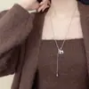 Colar Puxa-Puxa Prata de Pônei Fofo para Mulheres Outono e Inverno Design de Nicho Corrente Longa para Suéter Acessórios Versáteis da Moda