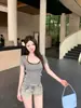 Atacado Transfronteiriço Camiseta de Verão Feminina com Gola Halter e Decote em U, Manga Curta, Decote Amplo, Caimento Ajustado, Estilo Curto Petite, Top Pura Desejo Doce e Picante