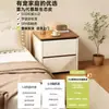 Mesita de noche usada para dormitorio en casa, una solución de almacenamiento particularmente hermosa, nuevo modelo 2026, pequeña, de lujo ligero y diseño de alta gama