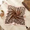 Nuevo bufanda de algodón y lino con flecos, patrón de espiga de los años 70, para otoño e invierno, para mujer, pañuelo para la cabeza de moda, bufanda para el cuello, chal pequeño versátil, chal de cuero, bufanda