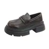 Mocassins Marrons Franceses de Solado Grosso Femininos 2026 Novo Outono Versátil para o Trabalho Sapatos Femininos Estilo Britânico Sapatos Pequenos de Couro