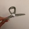 Nuevo Clip Grande Mate para el Cabello para la Parte Posterior de la Cabeza, Estilo de Alta Gama para Cabello Grueso, Clip de Tiburón de Perlas para Mujeres