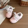 Tênis Esportivo Infantil de Solado Macio 2026 Primavera/Outono Novos Sapatos para Bebês Meninas Sapatos Casuais Sapatos para Bebês e Crianças Pequenas Tênis de Prancha Forrest Gump