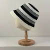 Novo Chapéu de Pescador Listrado Versátil da Moda para Mulheres, Chapéu de Sol para Exterior, Chapéu de Proteção Solar para Viagem, Aparência Natural, Chapéu de Praia Emagrecedor