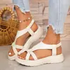 Sandálias de Solado Macio Cruzadas Europeias e Americanas Casuais Comércio Exterior Femininas de Verão Romanas Confortáveis 2026 Novos Sapatos Femininos Atacado Tamanho Grande
