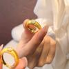 Librito Rojo Anillo Nuevo de Diamante Cuadrado con Dibujo de Alambre Tendencia de Moda Valor de Color Alto Diseño Explosivo Lujo Ligero Personalizado Joyería para Combinar con Todo