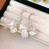 Pendientes de Flor de Perla Súper Elegantes Sin Perforaciones, Clips para Orejas para Mujer, Pendientes de Moda de Lujo Ligero para Vacaciones y Ocio