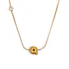 Colar com pingente fofo de design de nicho europeu e americano, aço inoxidável banhado a ouro 18K, letra de bolha, zircônia unilateral, colar de corrente S para mulheres