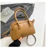 Bolso de Mano Transfronterizo de Moda para Mujer 2026 Nuevo Retro Nicho Bolso Bowling para Viajar Bolso Cruzado de un Solo Hombro de Lujo Ligero