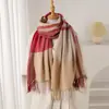 Bufanda Chal Cálido de Cuadros Dulces Estilo Coreano para Otoño e Invierno, Versátil Bufanda con Borlas de Cachemir Sintético para Viajes