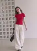Top de punto de verano para mujer petite, estilo francés, rojo, cuello redondo, hombros normales, manga corta, corte ajustado, ceñido, adelgazante, versátil, de longitud corta