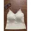 Top puramente deseable estilo BM con copas incorporadas y hermoso diseño en la espalda para mujer, camisola de encaje con retazos para verano, top sin mangas ajustado para usar como prenda exterior