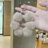 Nueva Cadena de Mano de Perlas y Bola de Pelo Estilo Coreano Otoño e Invierno Colgante para Bolso de Funda de Teléfono Móvil Correa Corta para Muñeca Joyería para Mujeres