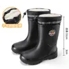 Botas de Chuva Transfronteiriças Masculinas de Cano Médio Estilo Novo Casual Masculino Solado Grosso Adulto Impermeável Sapatos de Borracha Resistentes ao Desgaste Antiderrapantes Sapatos Aquáticos
