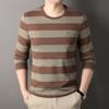 Camiseta Masculina de Algodão Puro com Manga Longa, Gola Redonda e Listras, Nova para Primavera e Outono 2024, Moda Masculina Tendência, Bordada, Cores Intercaladas, Camiseta Básica Masculina