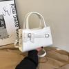Moda Super Hot Pequena Bolsa Feminina 2025 Nova Bolsa Crossbody All-match de Alta Qualidade Explosões de Primavera e Verão Bolsa Pequena Portátil