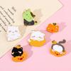 Broche de serie de gatos de dibujos animados lindos personalidad divertido Halloween creativo fantasma calabaza gatito accesorios para bolso