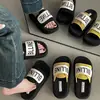 Novas Sandálias de Velcro Plataforma Aumentadoras de Altura com Solado Grosso para Verão 2025 para Mulheres Usarem Fora Sandálias com Solado Plataforma e Solado Macio