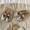 Versión de Piel de Vaca, Dos Versiones~ Zapatos Redondos de Becerro con Punta Dividida, Zapatos Planos Mary Jane de Pezuña de Cerdo, Medias Zapatillas para Mujer