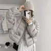 Jaqueta de Algodão com Gola Alta e Costas Caneladas Scissor Clouds para Mulheres, Novo Casaco de Inverno Leve Curto para Uso Externo Casual Quente para Mulheres Baixas
