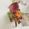 Yi Yaguo 2475 Estilo Chino y Occidental Estilo Bosque Invitado Banquete Novio y Novia Ramillete Flor de Muñeca Ramillete para Uso en Bodas