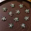 Aretes de Flores de Cristal Hueso Transparente Mini Fantasma con Perlas DIY Estilo Sencillo para el Día a Día Aretes Anillo para Mujer Accesorios