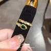 Anel Aberto Cobra Coração Estilo Palácio Retro Acessível Luxo Zircônia Esmeralda Nicho Elegante Joia de Mão de Luxo para Mulheres