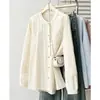Camisa artística para mujer talla grande 100 kg Nuevo estilo de otoño para damas talla grande, elegante camisa de jacquard con puños fruncidos 0754