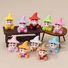 Brinquedo Giratório de Mesa Shin-Chan Mágico ou Enfeites Fofos Chaveiro de Resina DIY Figurinhas Atacado