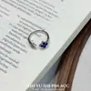 Anillo de Flor de Diamante Azul Brillante Minimalista de Nicho Estilo Coreano Lujo Ligero Temperamento Sensación de Gama Alta Anillo para Dedos de Viaje Diario para Mujeres