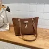 Bolsa Casual Grande Capacidade para o Dia a Dia 2025 Nova Moda Textura Bolsa de Ombro Retro Simples Corrente Bolsa Tote de Ombro