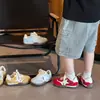 Zapatos de Exterior para Niños, Zapatillas de Entrenamiento Alemanas, Nuevo Estilo Verano 2026, Bloque de Color Versión Coreana, Zapatillas Deportivas Casuales Transpirables para Niños y Niñas