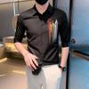 Camisa de Hombre con Bordado de Letras Rayadas TikTok Manga Siete Verano 2024 Marca Trendy para Hombre Casual Cuello Medio Delgado