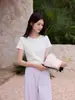 Camiseta versátil de algodón puro con estampado bordado, cuello redondo, hombros normales, manga corta, para mujer, estilo nuevo de verano, ajuste slim, top básico transpirable