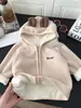 Chaqueta con capucha para niños en stock Otoño e Invierno Top de forro polar para bebé Ropa de invierno Gruesa de forro polar para niños Ropa para niñas