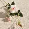 Flor Artificial Rosa Cacheada de Pétalas Úmidas com Haste Longa para Decoração de Casa, Fotografia de Casamento, Decoração Suave e Arte Floral