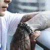 Pulsera de Acero de Titanio con Calavera Retro de Venta Caliente Transfronteriza Europea y Americana Ins Nicho Hip-hop de Alta Gama de Moda para Hombre