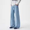Jeans Masculino Novo Outono/Inverno 2026 Levemente Flare Não Elástico, Lavado Básico Simples Versátil Azul Claro