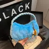 2025 Nuevo Bolso de Axila Trenzado Transfronterizo Bolso de Mano Bolso de Hombro de Felpa Bolso de Moda Versátil para Otoño e Invierno para Mujer