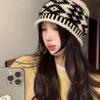 Vintage Color-matching Diamond Plaid Knitted Wool Hat Feminino Outono e Inverno 2024 Rosto Mostrando Pequeno Baotou Frio Chapéu Quente
