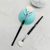 Herramienta de Cepillado con Ácido, Cepillo en Forma de Abanico, Cepillo para Ácidos de Frutas, Esencia Líquida Rejuvenecedora, Mango de Madera con Cerdas Suaves, Manejo de la Piel, Exclusivo de Salón de Belleza