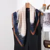 Lenço Quadrado de Alta Qualidade com Padrão Espinha de Peixe para Mulheres, Lenço de Seda Macio e Amigo da Pele, Adequado para Todas as Estações, Lenço de Pescoço e Xale Decorativo Simples e Elegante