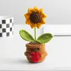 Plantas en maceta tejidas a mano transfronterizas, Adornos de plantas de ganchillo de lana, Fomentar activamente que las plantas pequeñas en maceta tejan ramos de flores artificiales