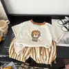 Calça Lanterna de Algodão com Design de Verão para Crianças Conjunto de Duas Peças de Alta Qualidade para Meninos Calções de Manga Curta Cartoon Coreano para Bebês